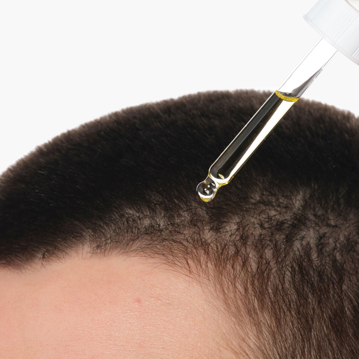 100-cold-pressed-virgin-marula-oil-q4 FY25-D41247-ORD-Web-PDP-100-Marula-Oil-1x1-EN-4e.jpg