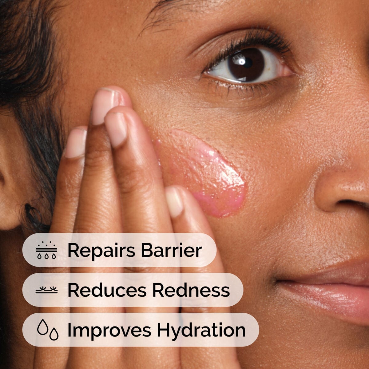 soothing-and-barrier-support-serum-n7 ord-soothing-barrier-support-serum-model-application-with-benefits.jpg
