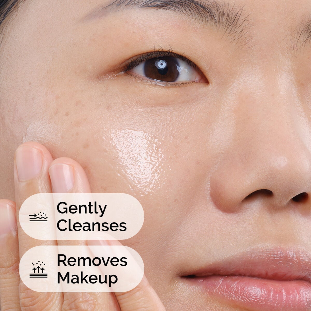 squalane-cleanser-o1 ord-squalane-cleanser-model-application-with-benefits.jpg